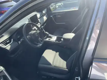 RAV 4 Plug-in-Hybrid inkl. Technik-Paket