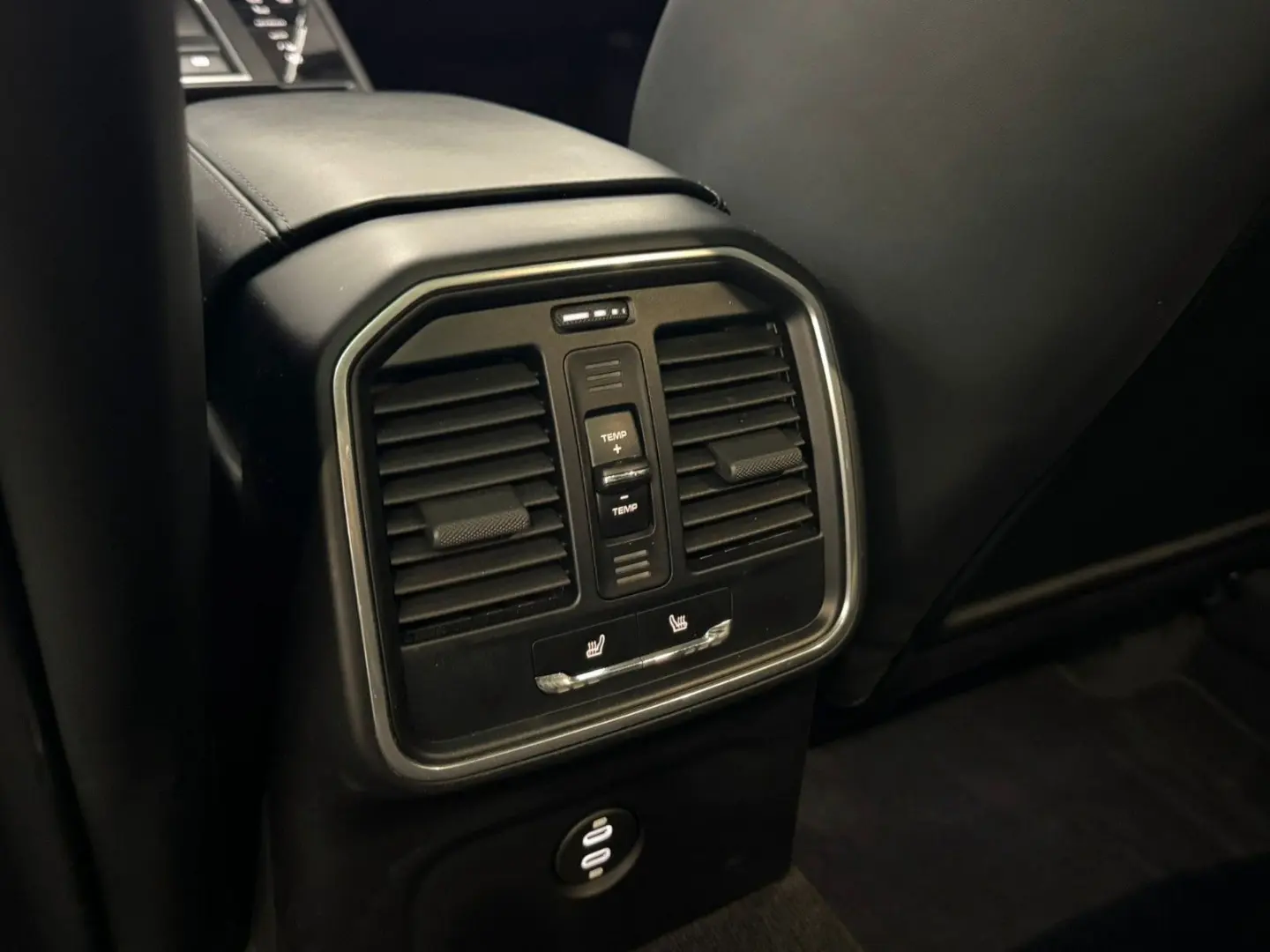 Macan T Pano SportChrono 360 SportAuspuff