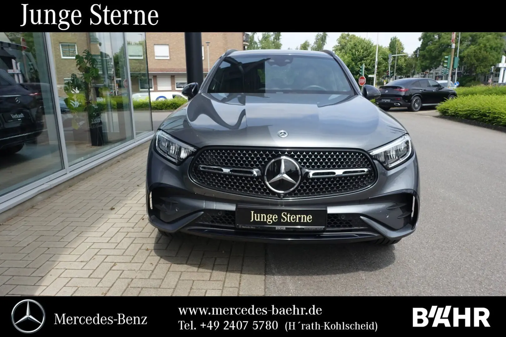 GLC 300 e 4M AMG+Night/MBUX/AHK/360°/Distronic