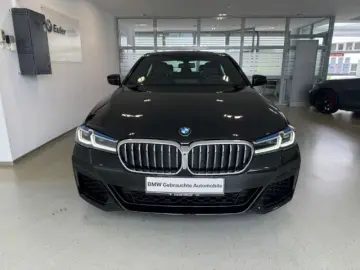 530 i xDrive Lim