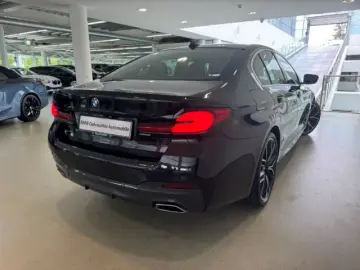 530 i xDrive Lim