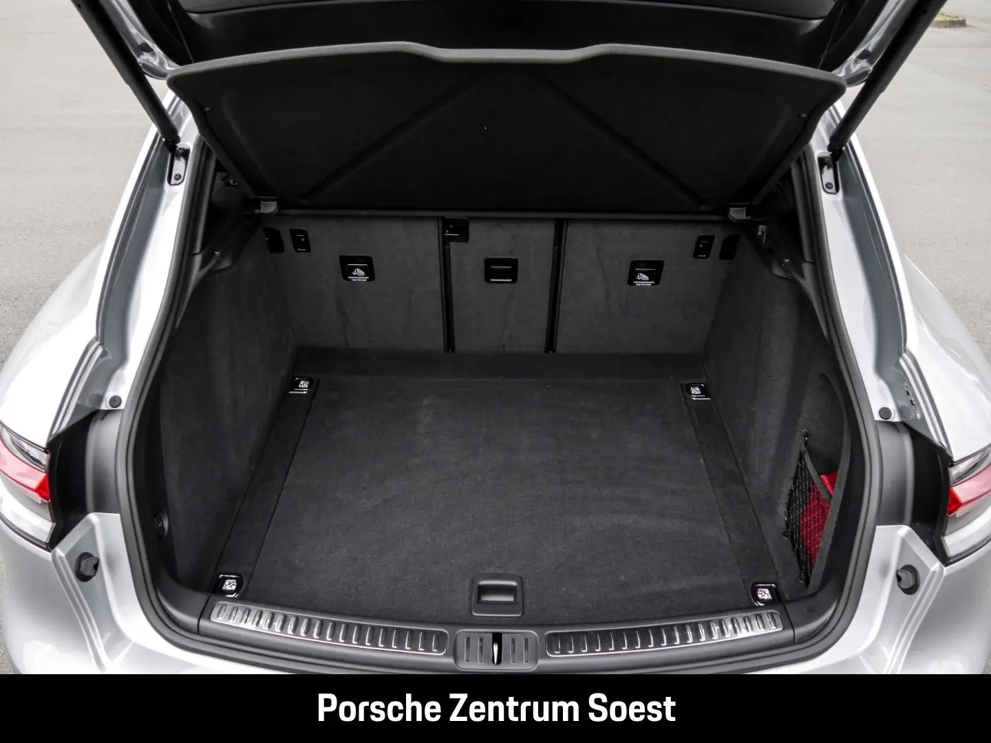 Macan /20-Zoll/PASM/Panoramadach/Komfortsitze