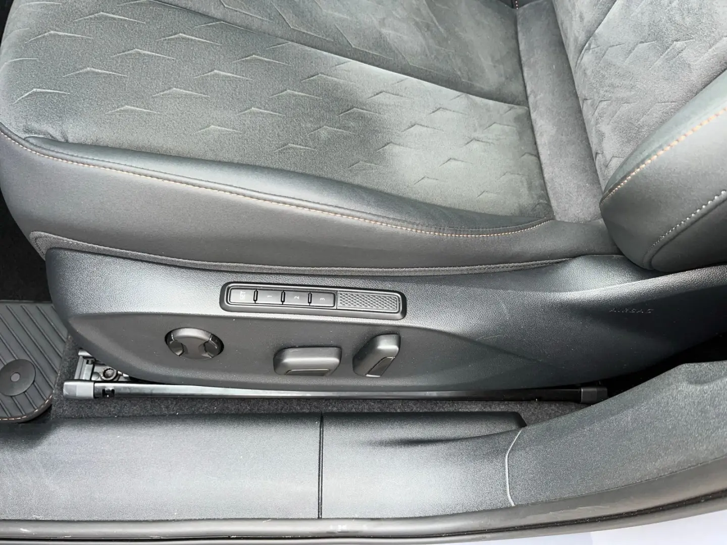 Terramar 2.0 TSI VZ 4Drive HD-MATRIX LED, SHZ, R