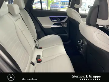 GLC 300 de 4M AMG Night+Pano+AHK+HUD+Burm+Trittb