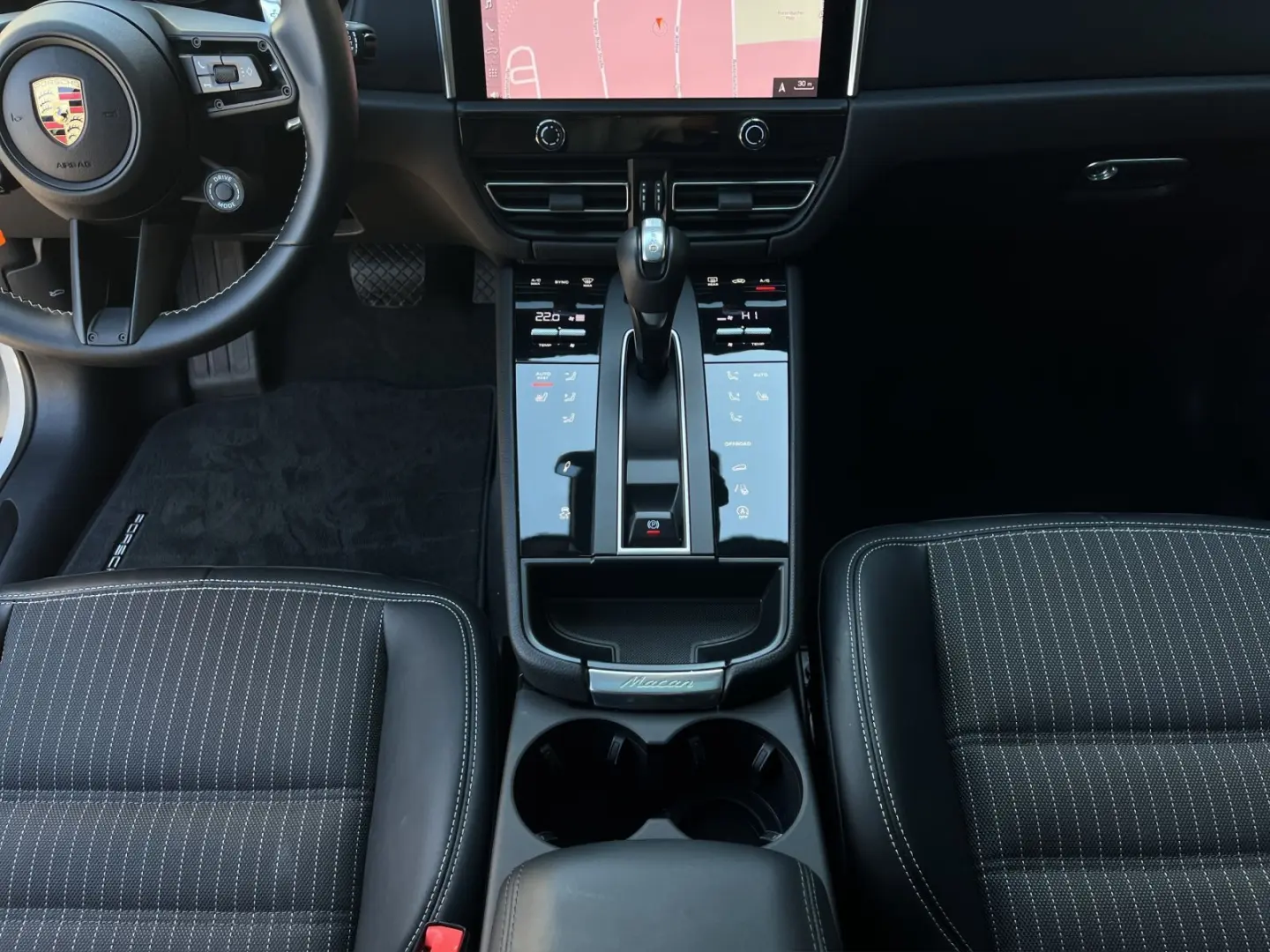 Macan T Pano,Chrono, ServoPlus