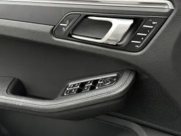 Macan PANO SHZ Lenkradheizung