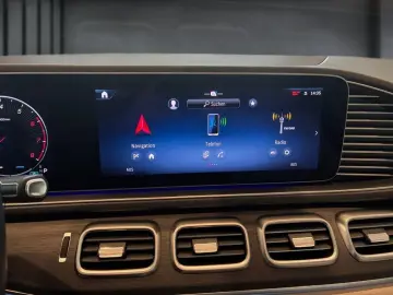 GLE 450 4M AMG+Night+Pano+AHK+Kamera+Memory+MBUX