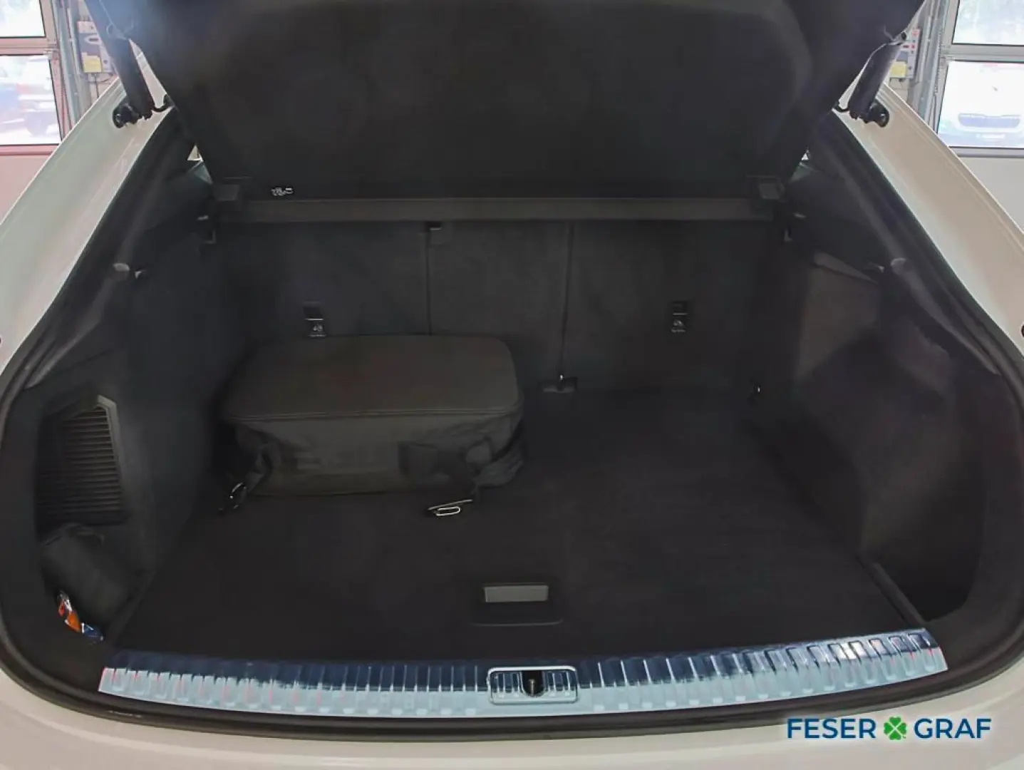 Q3 Sportback 45 TFSI e S line Int. LED Navi RüKa
