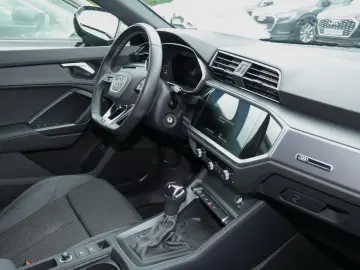 Q3 Sportback 45 TFSI e S line Int. LED Navi RüKa