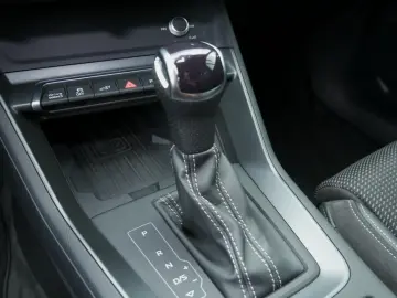 Q3 Sportback 45 TFSI e S line Int. LED Navi RüKa