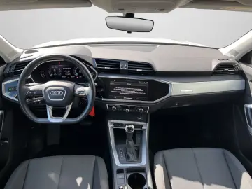 Q3 Sportback TFSI e S line 45 S-TRONIC AHK KAMER
