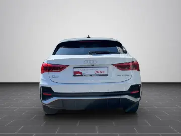 Q3 Sportback TFSI e S line 45 S-TRONIC AHK KAMER