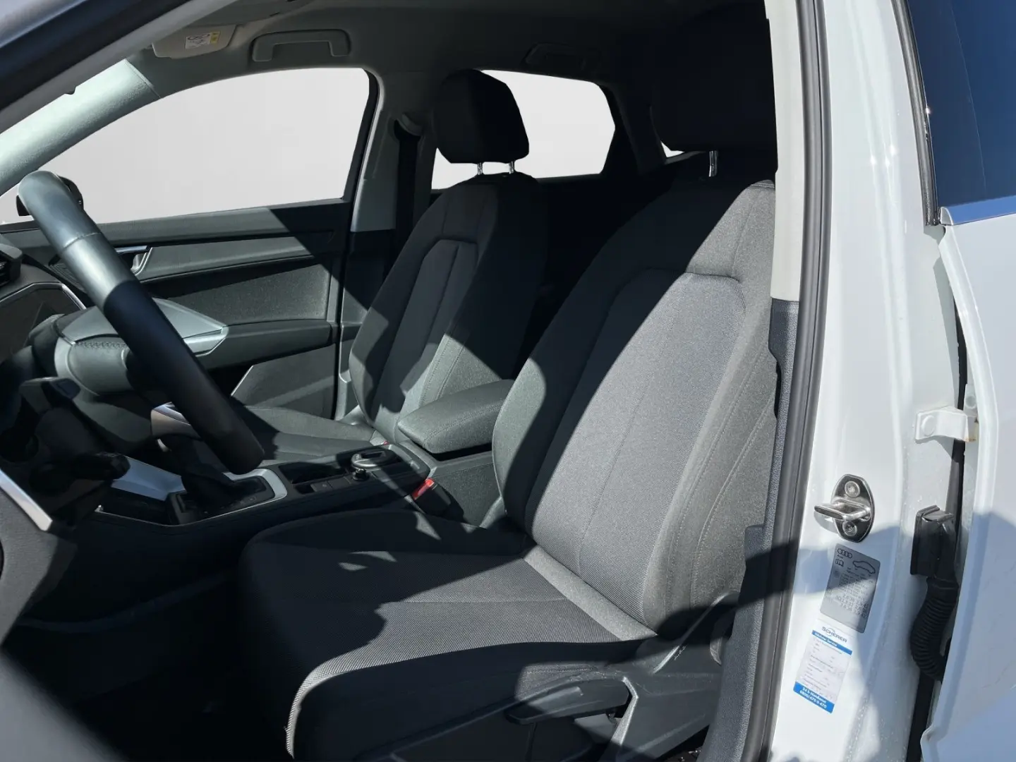 Q3 Sportback TFSI e S line 45 S-TRONIC AHK KAMER