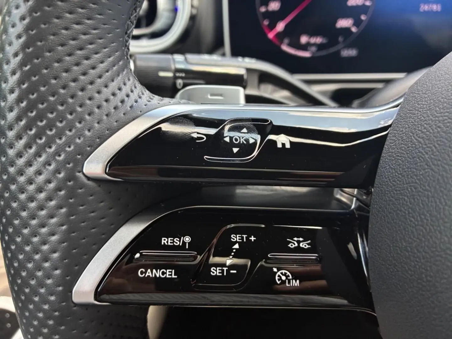 CLE 220 d Coupé AMG Night*Pano*DigLight*360°KAM*