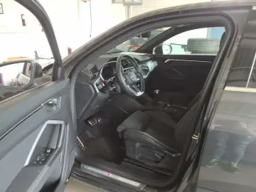 Q3 Sportback S-Line 35TFSI S-tronic/ Matrix, RFK