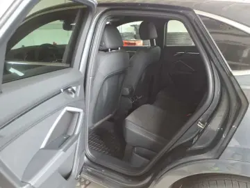 Q3 Sportback S-Line 35TFSI S-tronic/ Matrix, RFK