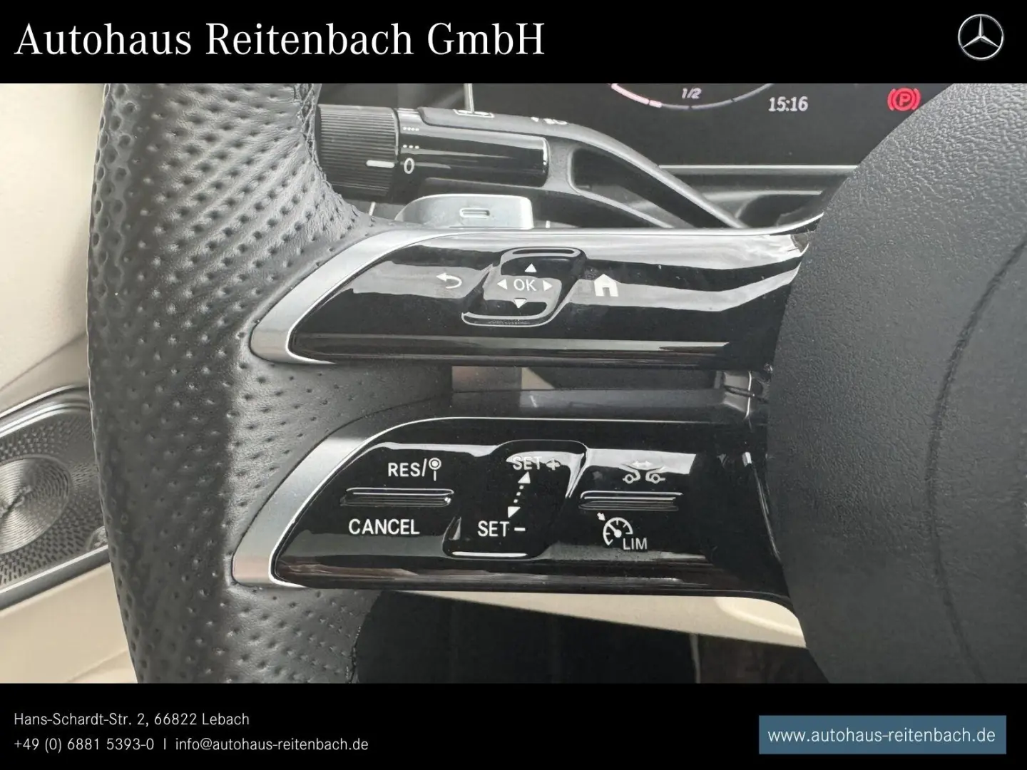 CLE300 4M COUPÉ AMG+PANO AHK+BURMESTER+360°+TOTW