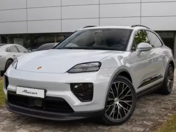 Porsche Macan 4 InnoDrive Luftfederung LED-Matrix