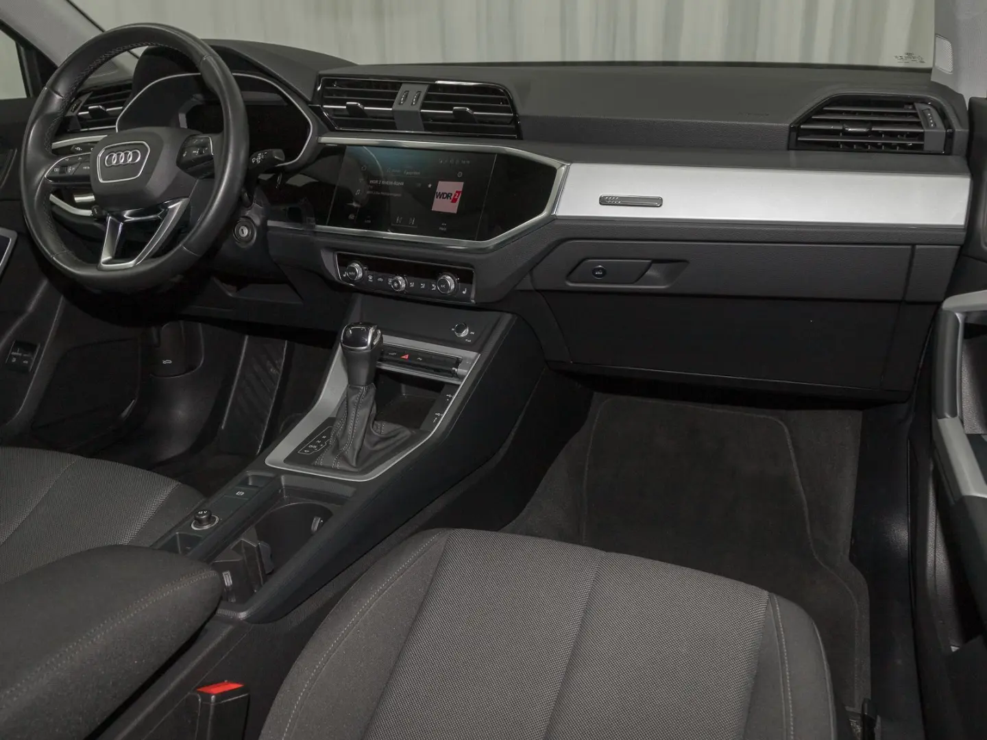 Q3 Sportback 45 TFSIe S LINE LM18 SITZHZ PRIVACY