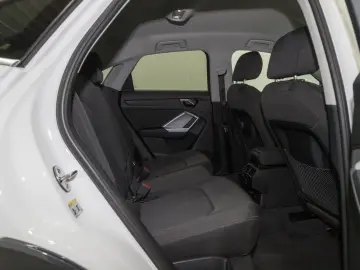 Q3 Sportback 45 TFSIe S LINE LM18 SITZHZ PRIVACY