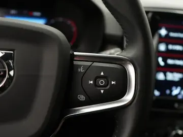XC40 Inscription 2WD,LED,H&K,WINTER,TOTW,ACC,APP