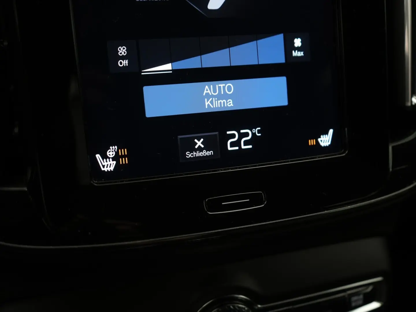 XC40 Inscription 2WD,LED,H&K,WINTER,TOTW,ACC,APP