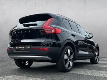 XC40 T3 Momentum Pro Licht-Paket Intellisafe