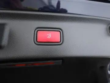 S 580 e AMG*Panorama*HA-Lenk*Nappa*Sitzklima*20'
