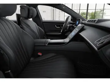 S 500 4M lang+AMG+DIST+PANO+MULTIBEAM+Burmester+