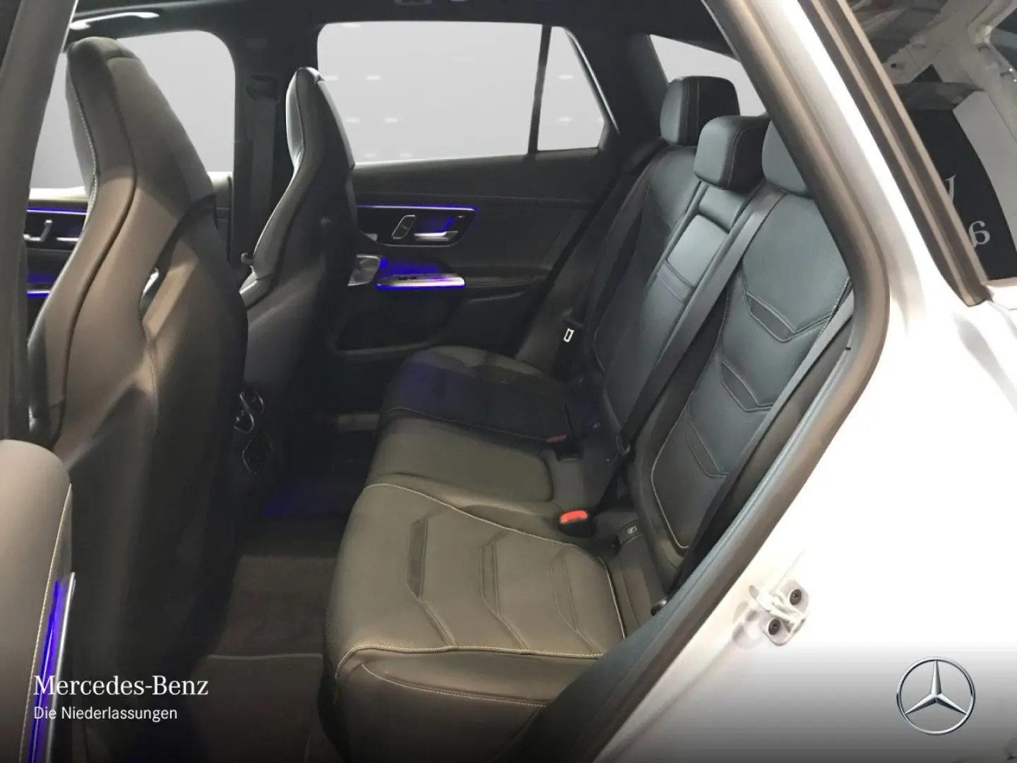 GLC 63 AMG S E PERFORMANCE DIGITAL PANO AHK 21