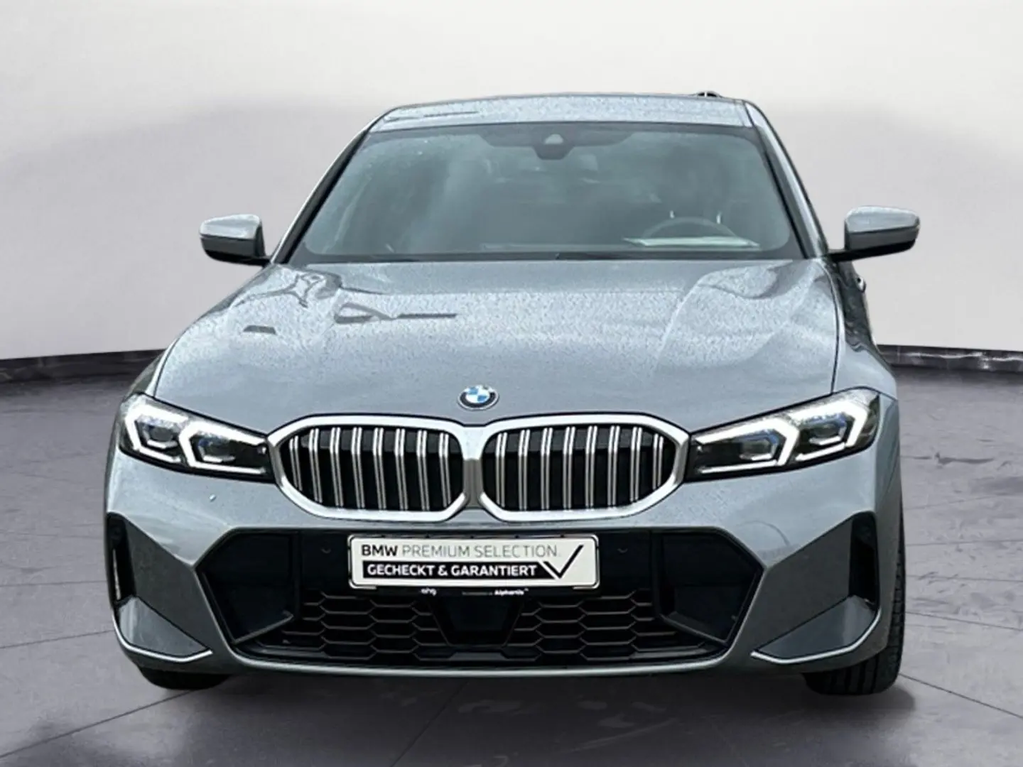 320i M Sportpaket Navi Aktive Geschw. Head Up Rü