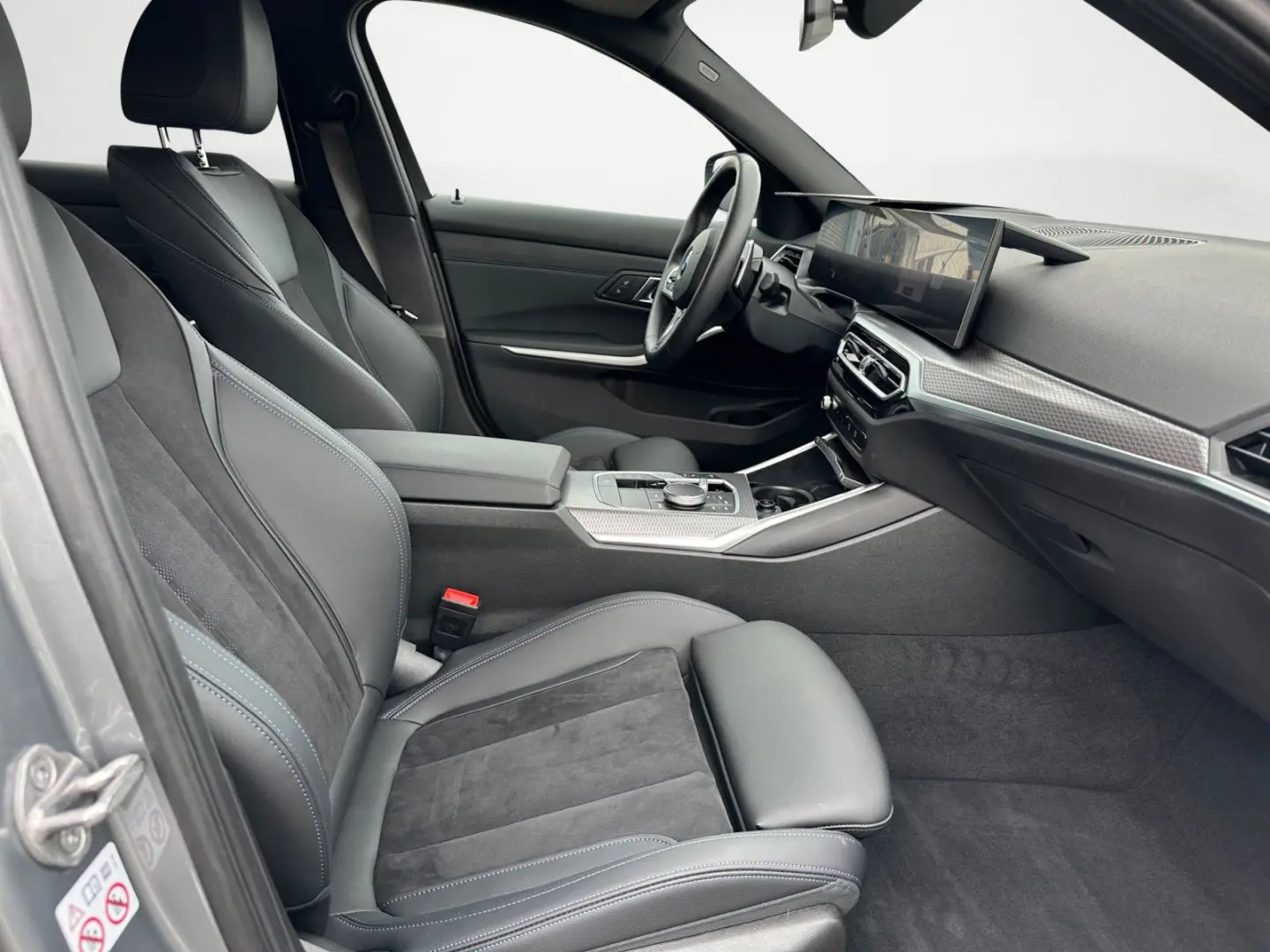 320i M Sportpaket Navi Aktive Geschw. Head Up Rü