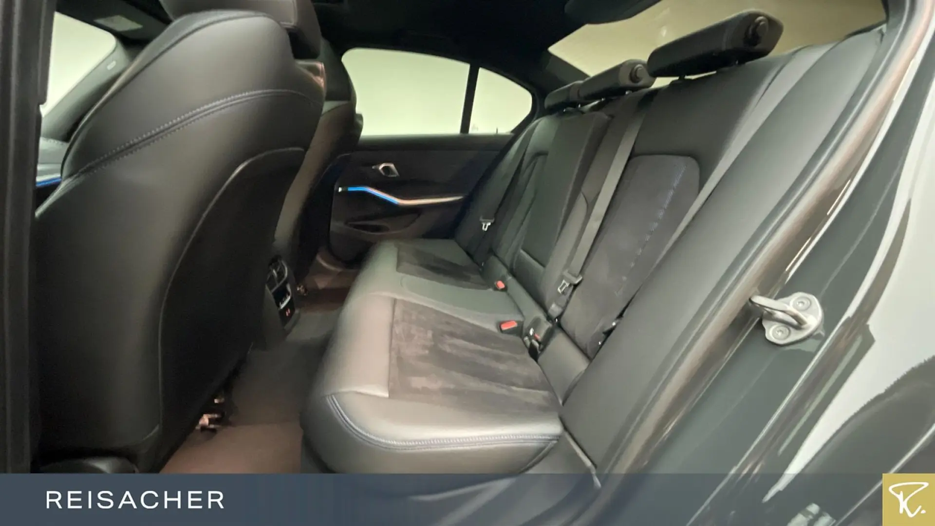 330i A xDrive M-Sport,el.Sitz+Mem,AHK,DAProf,PA+