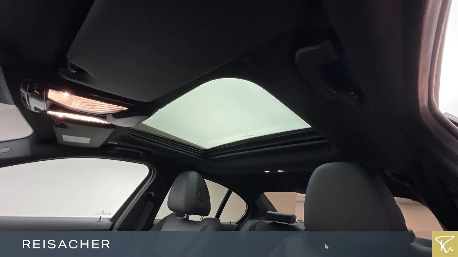 330i A xDrive M-Sport,el.Sitz+Mem,AHK,DAProf,PA+