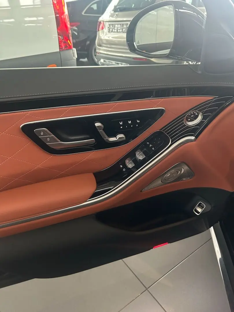 S 580 4M AMG Line Lang FirstClass Pano Distr Bur