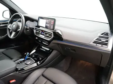 iX3 [Inspiring, M Sport, Live Cockpit Prof.]