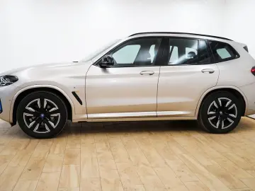iX3 [Inspiring, M Sport, Live Cockpit Prof.]