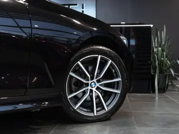 320 d xDrive Sport Line LASER KEYLESS CAMERA