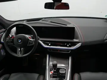 XM |Sitzbelüftung |M Driver's Package |B&W