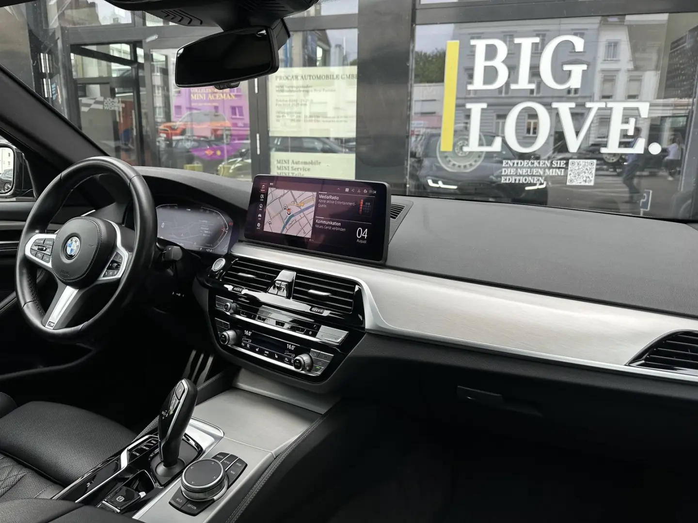 530d xDrive M Sport AdapLED DA ACC PA PFK Glasd.