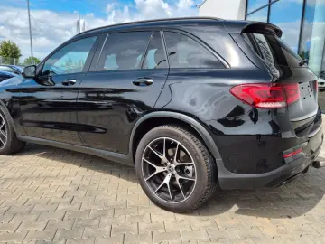 GLC 400 d Matic AMG Line/Luftfed./PanoSD/360°/AH