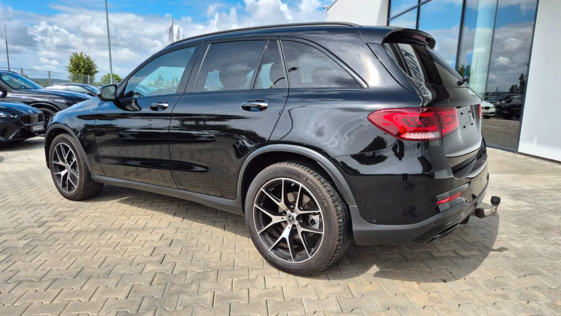 GLC 400 d Matic AMG Line/Luftfed./PanoSD/360°/AH