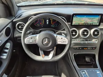 GLC 400 d Matic AMG Line/Luftfed./PanoSD/360°/AH