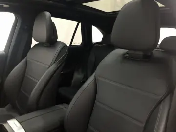 GLC 300de 4M AMG AIRMATIC*Pano*AHK*Hinterachsle.