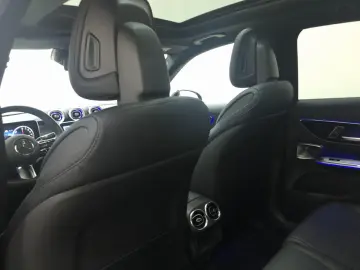 GLC 300de 4M AMG AIRMATIC*Pano*AHK*Hinterachsle.