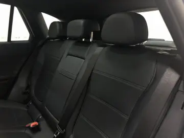 GLC 300de 4M AMG AIRMATIC*Pano*AHK*Hinterachsle.