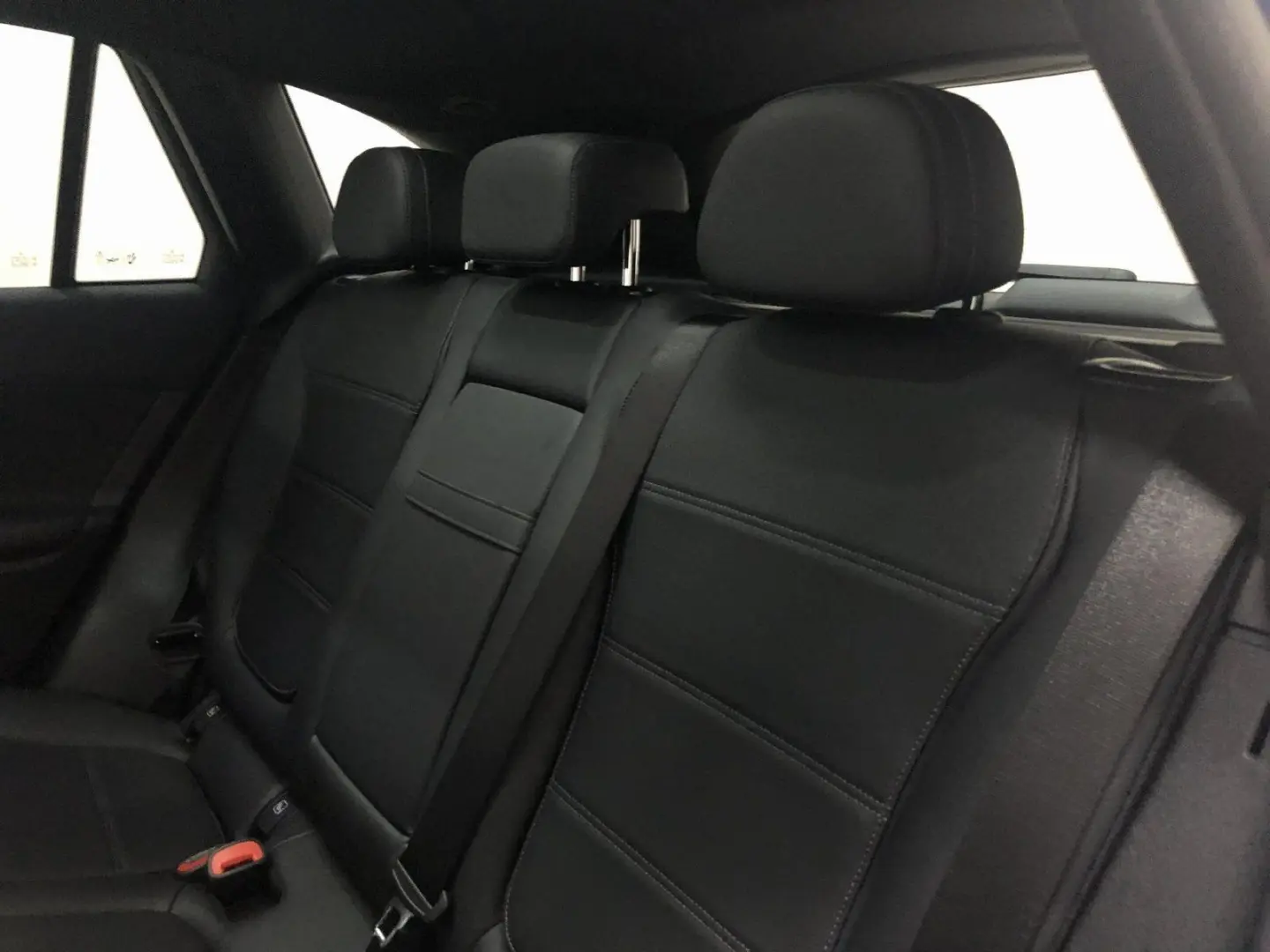 GLC 300de 4M AMG AIRMATIC*Pano*AHK*Hinterachsle.