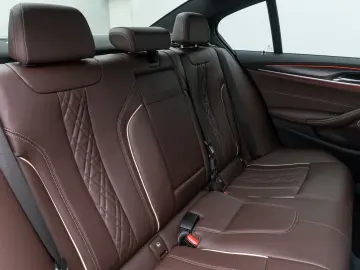 540d xD M Sport Glasdach Kamer Laser HUD H/K 19