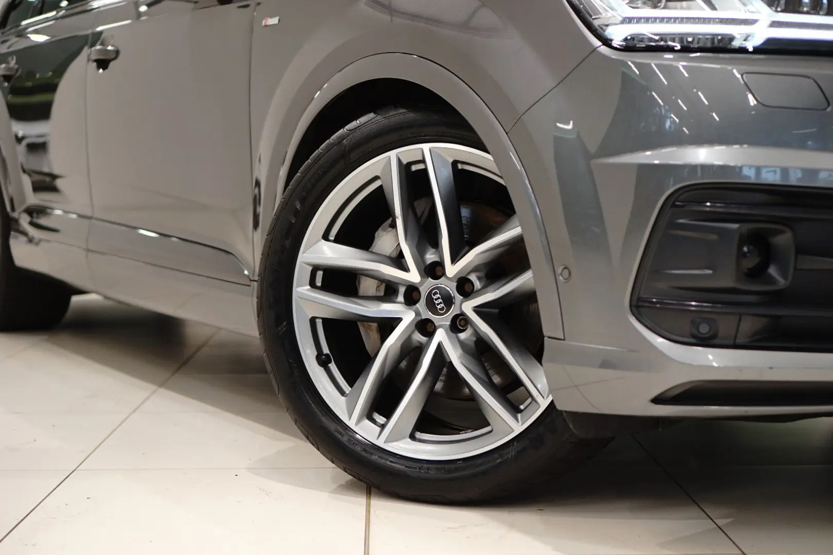 Audi Q7 50|S-LINE|