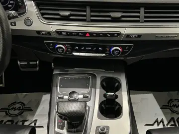 Audi Q7 50|S-LINE|
